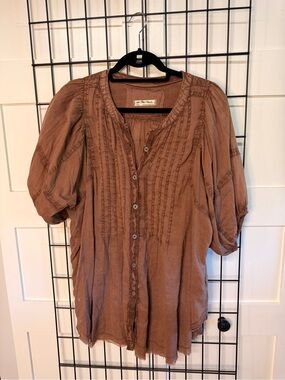 We The Free - Free People light brown Pintuck Button-Front Tunic Blouse